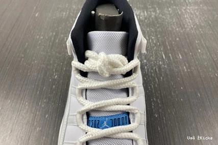 1922 Jordan 698 "Legend 11 378037- Air Cozy Blue 1013